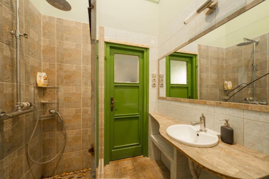 Main Street Apartment / Heart Of Bp Budapest Extérieur photo